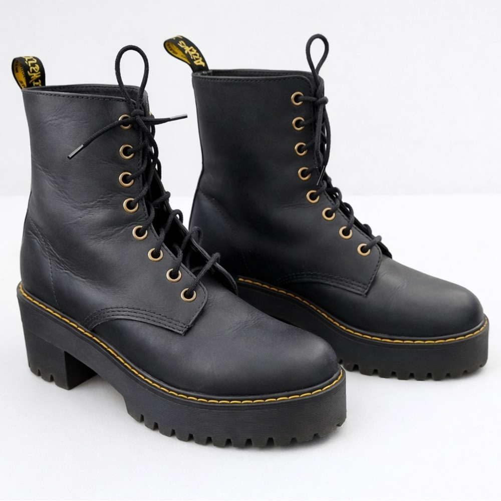 Dr. Martens Shriver Hi Wyoming Black Leather Heeled Boots 10